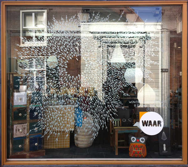 waar